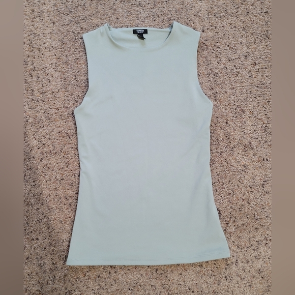 EXPRESS Body Contour Mint Green Silky Top - Picture 1 of 3